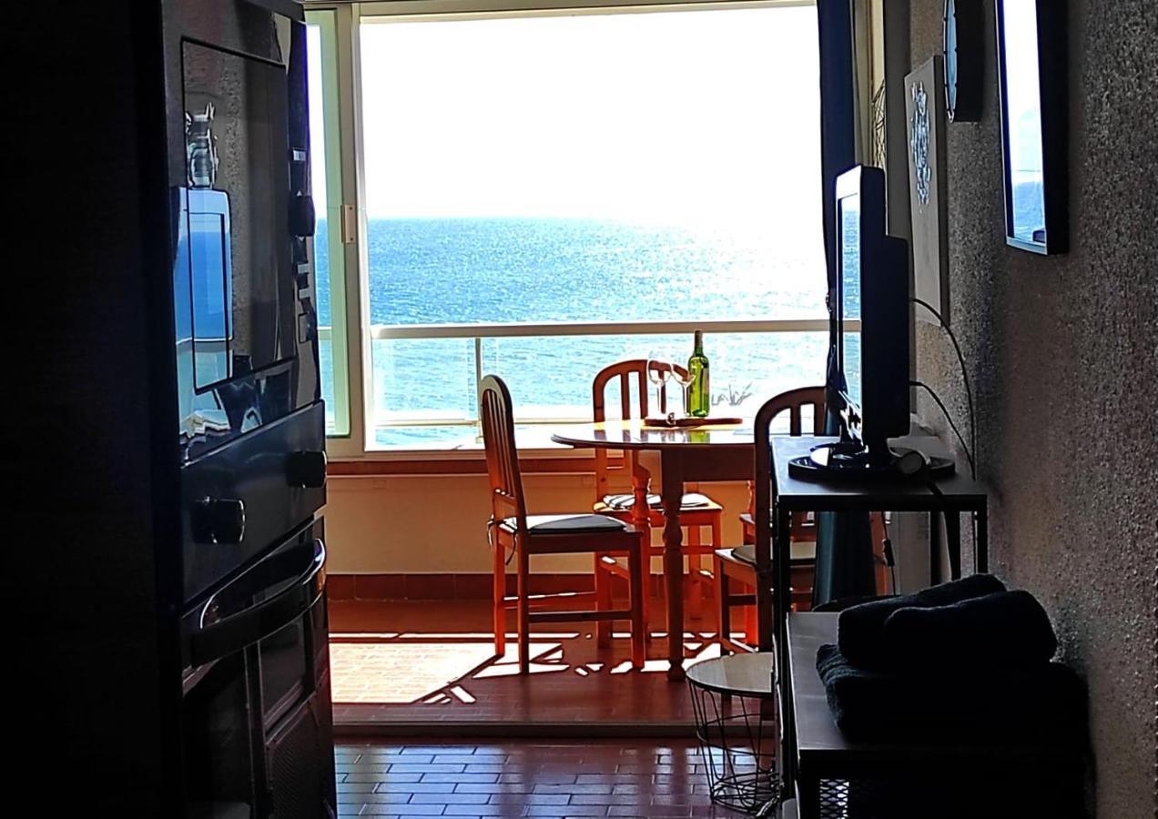 Appartement De Vacances - Splendide Vue Sur Mer, Parking Prive 르발카레스 외부 사진