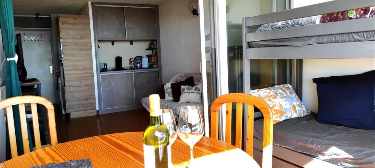 Appartement De Vacances - Splendide Vue Sur Mer, Parking Prive 르발카레스 외부 사진