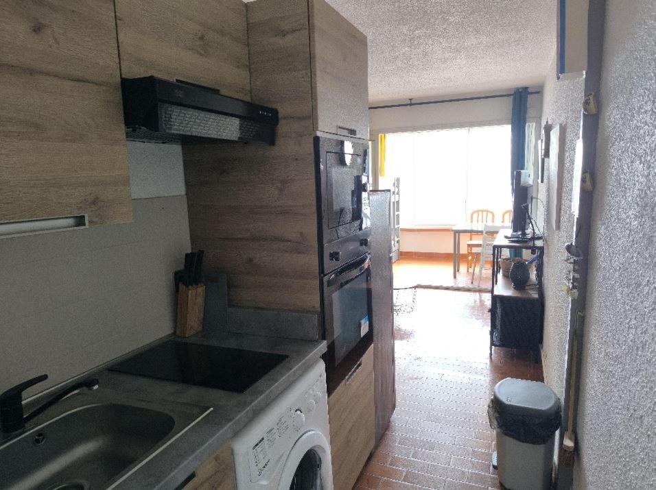 Appartement De Vacances - Splendide Vue Sur Mer, Parking Prive 르발카레스 외부 사진