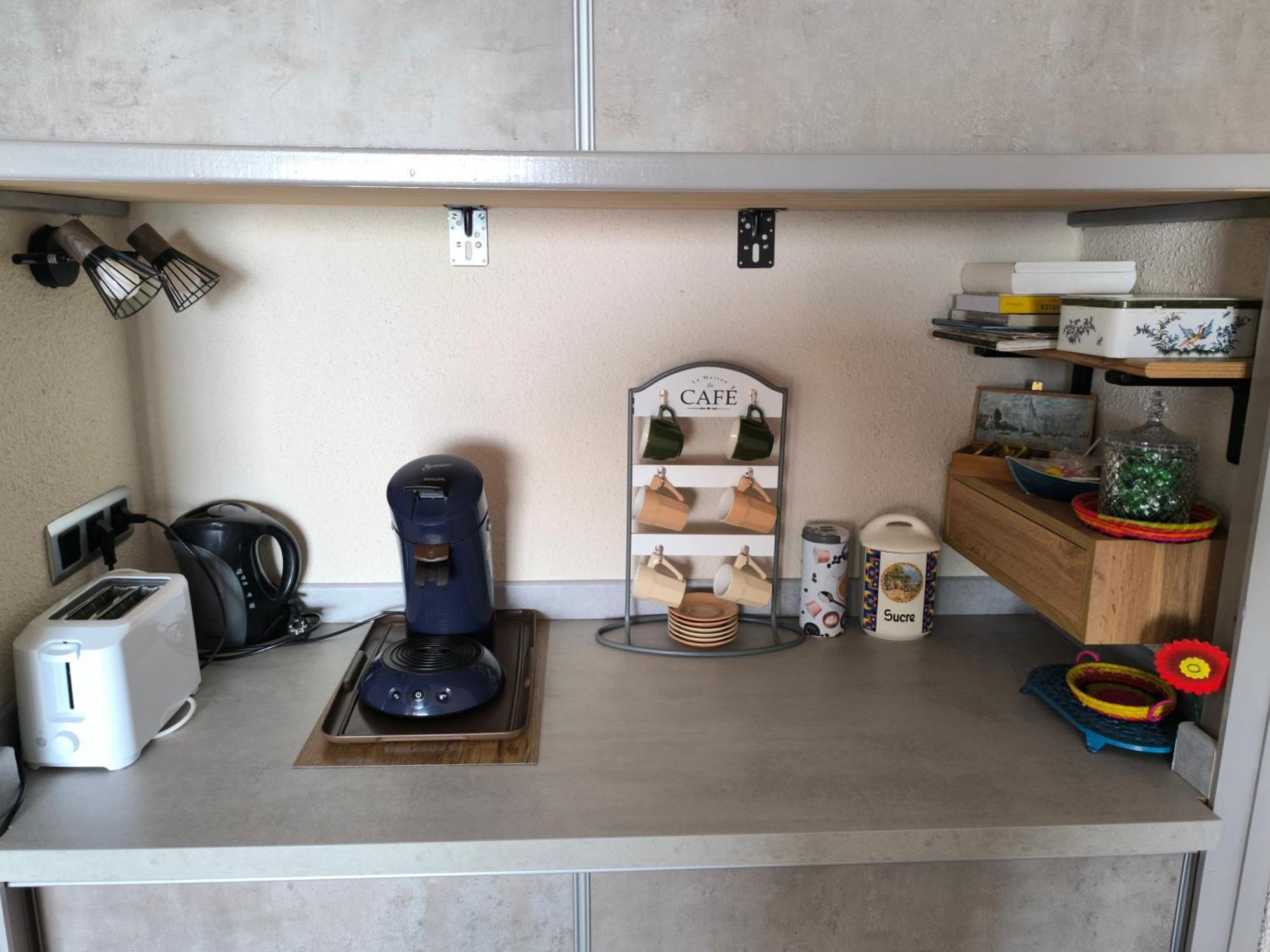 Appartement De Vacances - Splendide Vue Sur Mer, Parking Prive 르발카레스 외부 사진